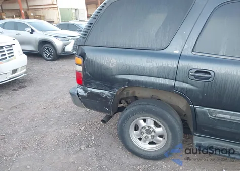 2003 GMC Yukon Slt from USA, damaged, VIN 1GKEC13ZX3R196840